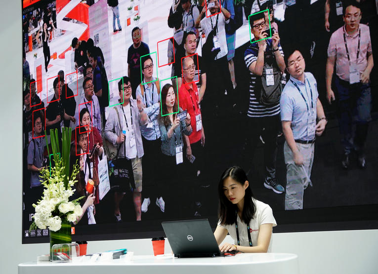 Huawei a déposé un brevet pour une technologie d’identification des Ouïgours